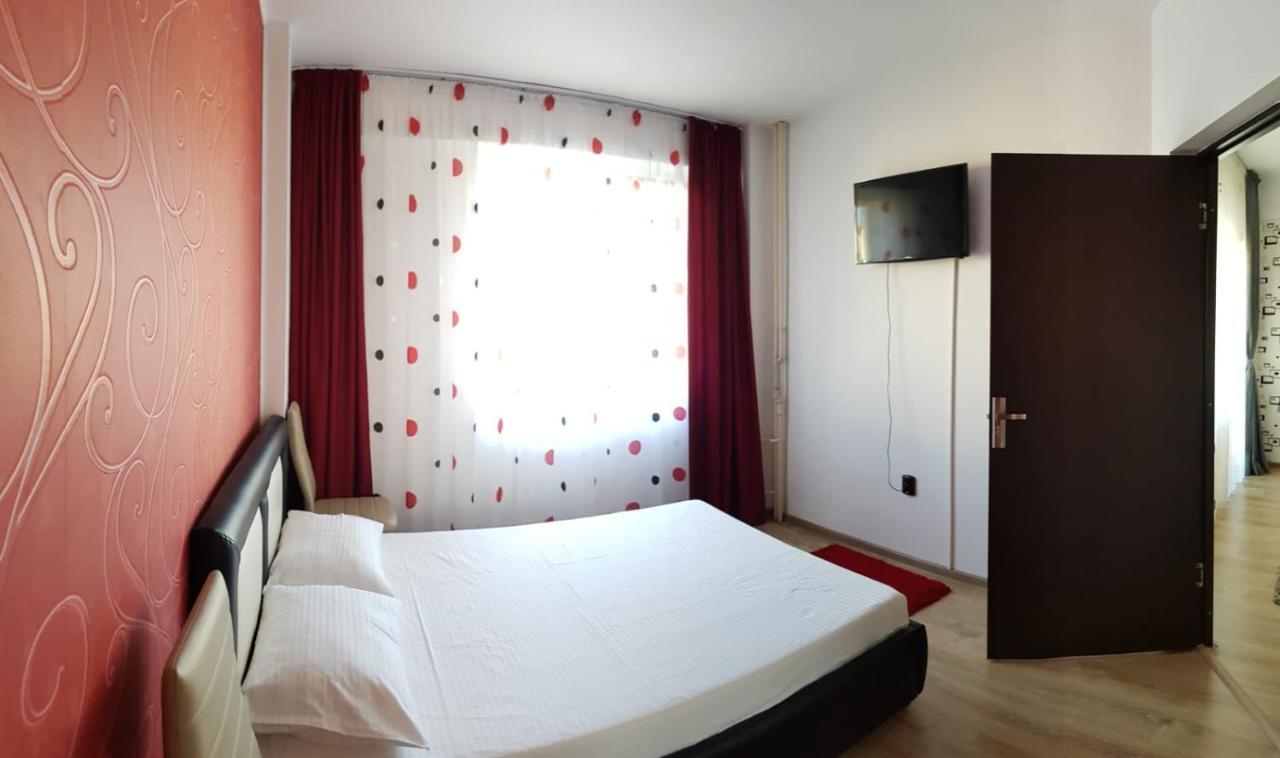 Apartament Posada Curtea de Argeş エクステリア 写真